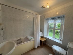 Bathroom- click for photo gallery